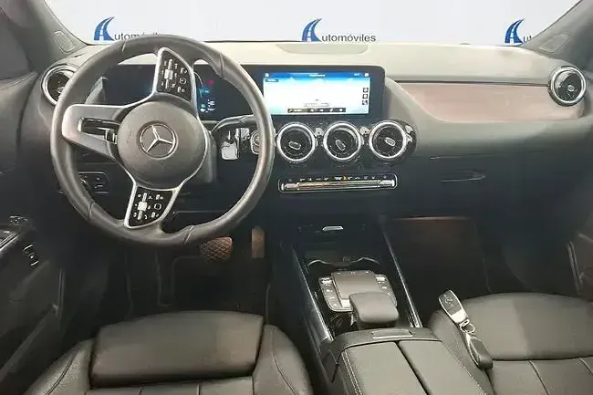 Usado Mercedes GLA250 218 CV (160 kW) 2021 Gris / plata SUV
