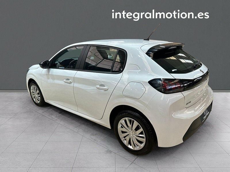 Usado Peugeot 208 Active 103 CV (75 kW) 2022 Blanco Utilitario