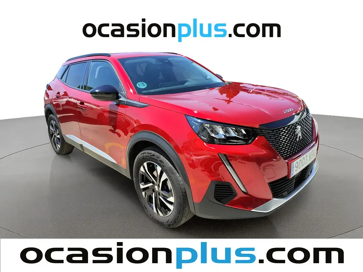 Usado Peugeot 2008 Allure 131 CV (96 kW) 2022 Rojo SUV