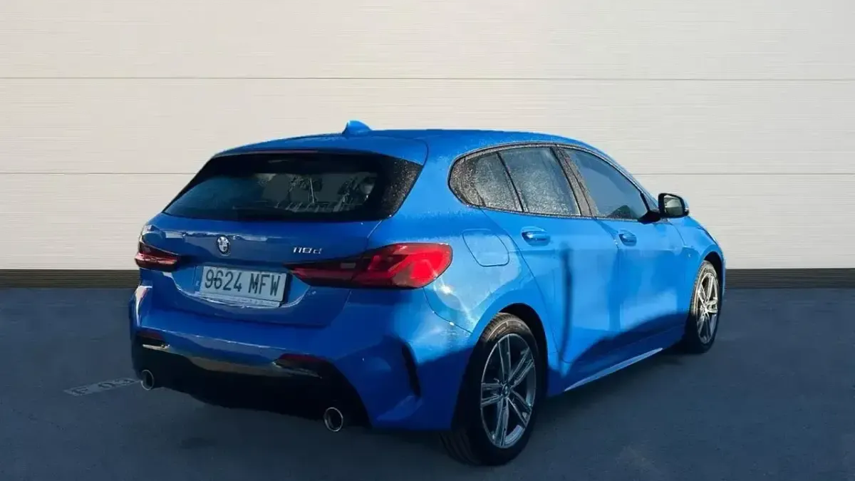 Occasion BMW 118 Comfort Edition 150 PK (110 kW) 2023 Blauw Hatchback