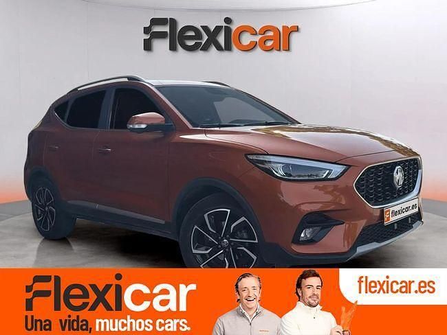 Usado MG ZS Luxury 111 CV (81 kW) 2022 Naranja Berlina