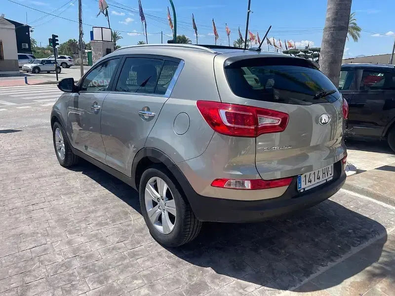 Usado Kia Sportage 115 CV (84 kW) 2014 Verde SUV