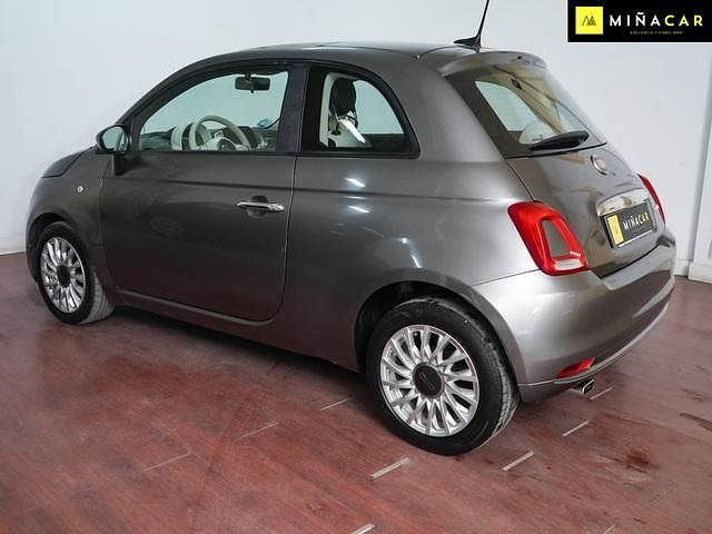 Usado Fiat 500 Lounge 70 CV (51 kW) 2020 Gris Utilitario