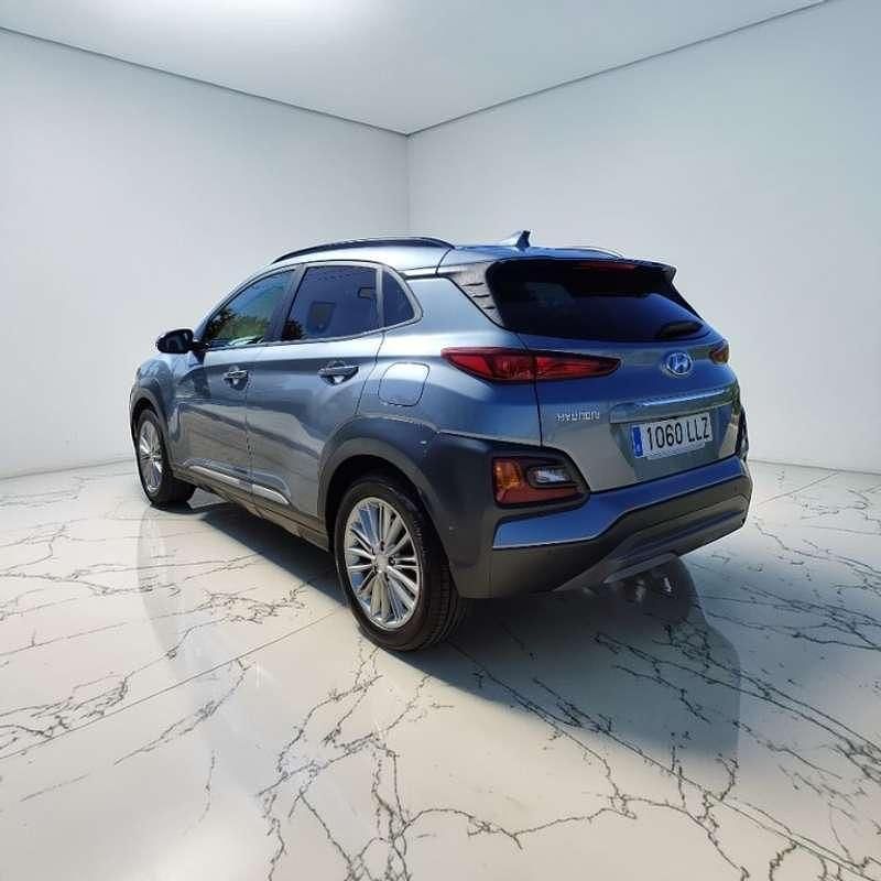 Usado Hyundai Kona 116 CV (85 kW) 2020 Gris SUV