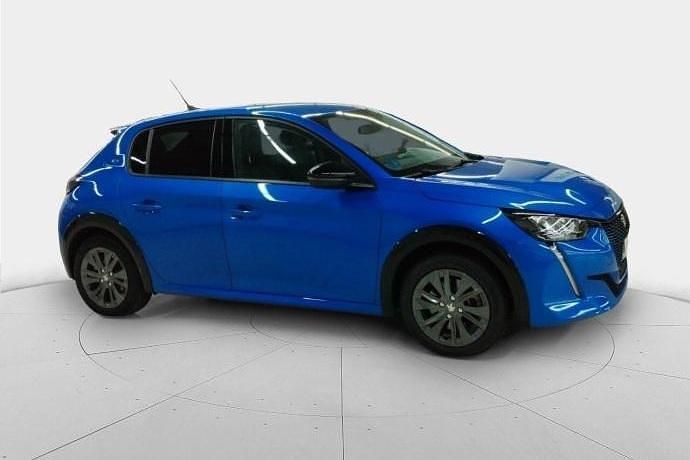 Usado Peugeot e-208 Allure 100 kW (136 CV) 2022 Utilitario