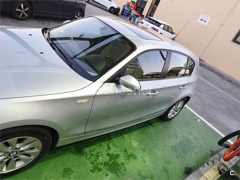 Usado BMW 120 177 CV (130 kW) 2009 Gris / plata Utilitario