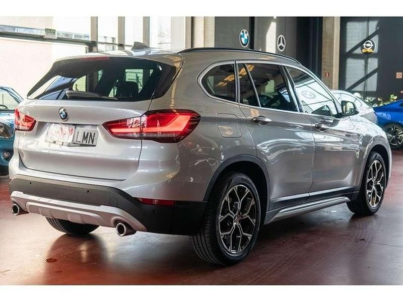 Usado BMW X1 Executive 190 HP (139 kW) 2021 Cinzento SUV