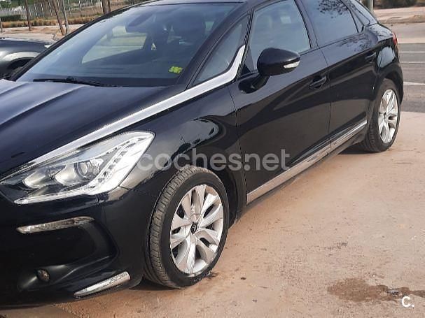 Negro Usado 2014 Citroën DS5 Utilitario | 9000 € (Buen precio) - Imagen 1/4