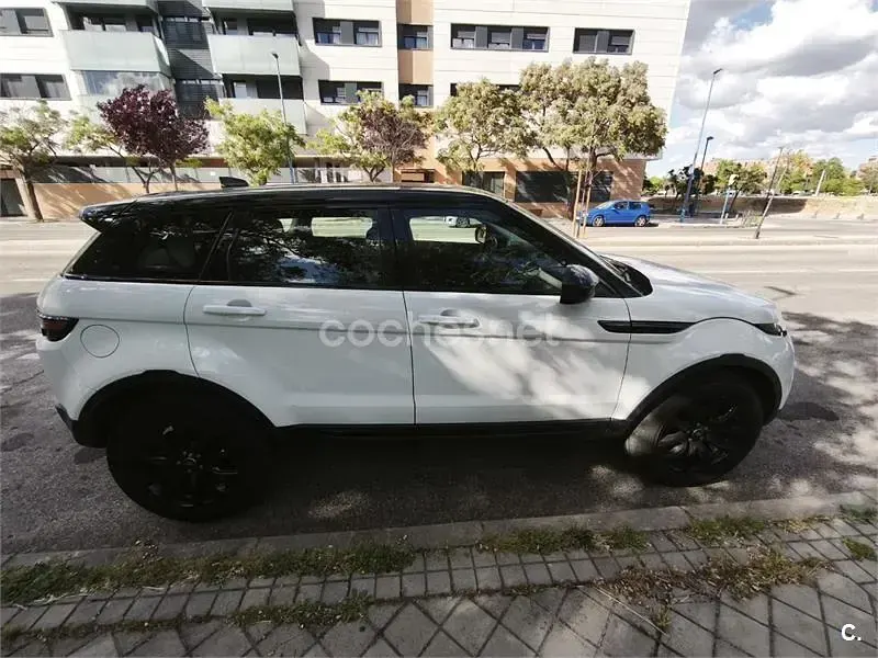 Usado Land Rover Range Rover evoque SE 150 CV (110 kW) 2019 Blanco SUV