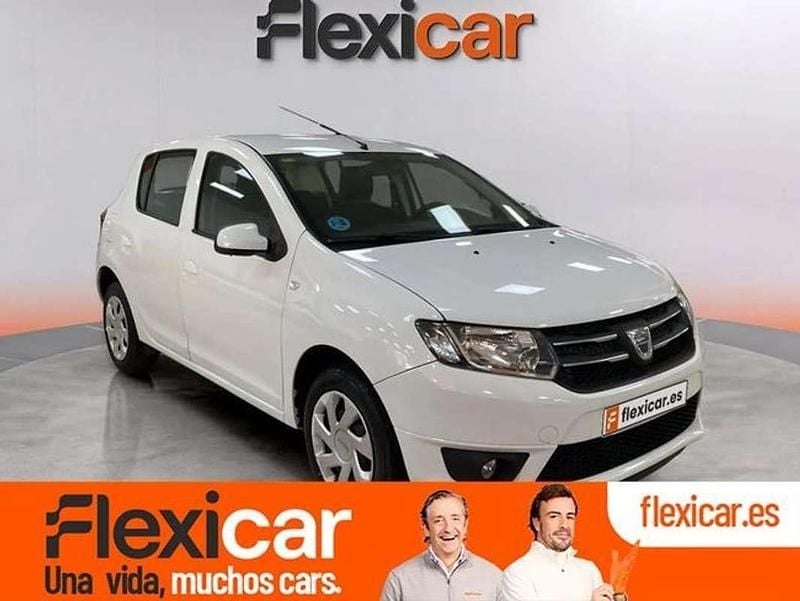 Blanco Usado 2016 Dacia Sandero Lauréate Utilitario | 7990 € (Precio justo) - Imagen 1/4