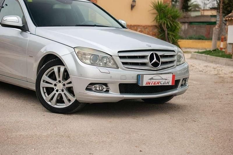 Usado Mercedes C320 Avantgarde 224 CV (164 kW) 2008 Negro Berlina
