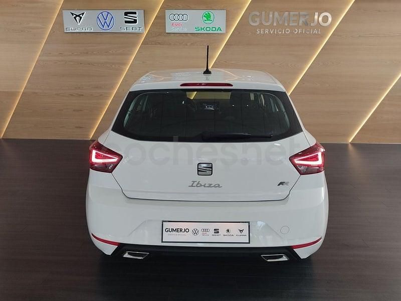 Usado Seat Ibiza FR 110 CV (80 kW) 2024 Blanco Utilitario
