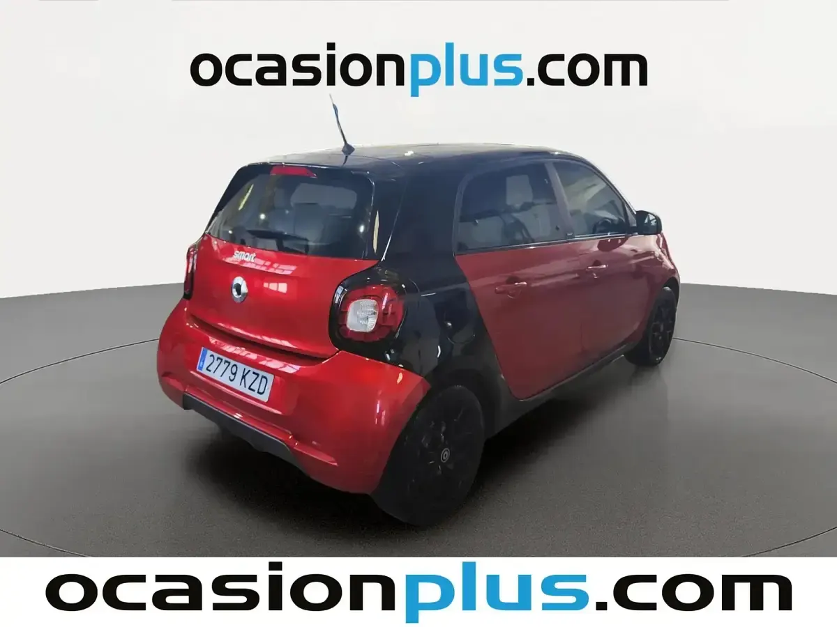 Usado Smart ForFour 90 CV (66 kW) 2019 Rojo Utilitario