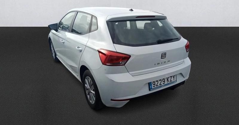 Usado Seat Ibiza Style Plus 95 CV (69 kW) 2019 Utilitario