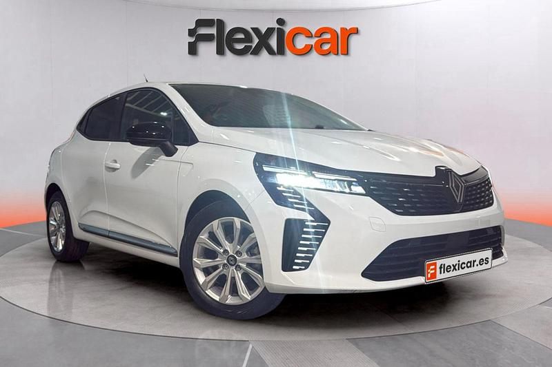 Blanco Usado 2024 Renault Clio V Evolution Utilitario | 15.990 € (Un poco caro) - Imagen 1/4