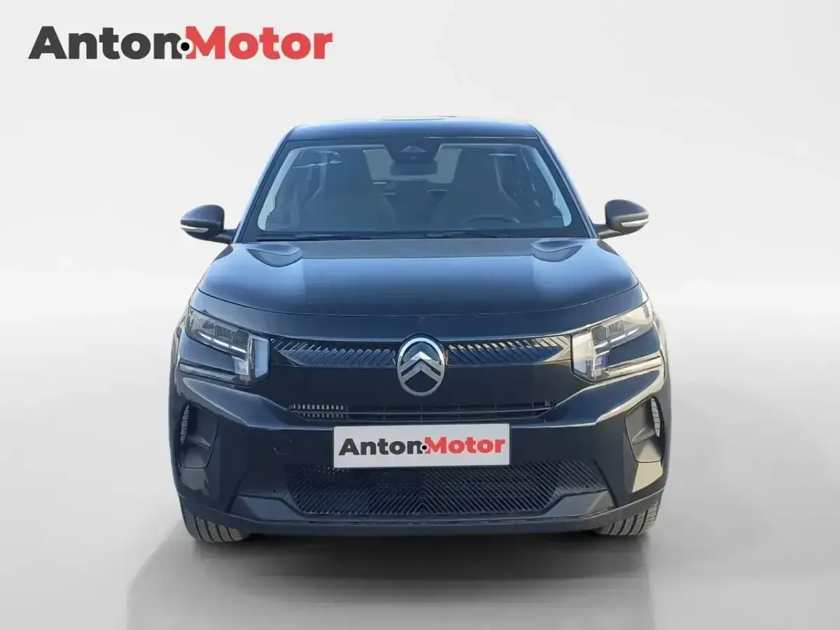 Usado Citroën C3 PureTech 100 CV (73 kW) 2024 Negro Utilitario