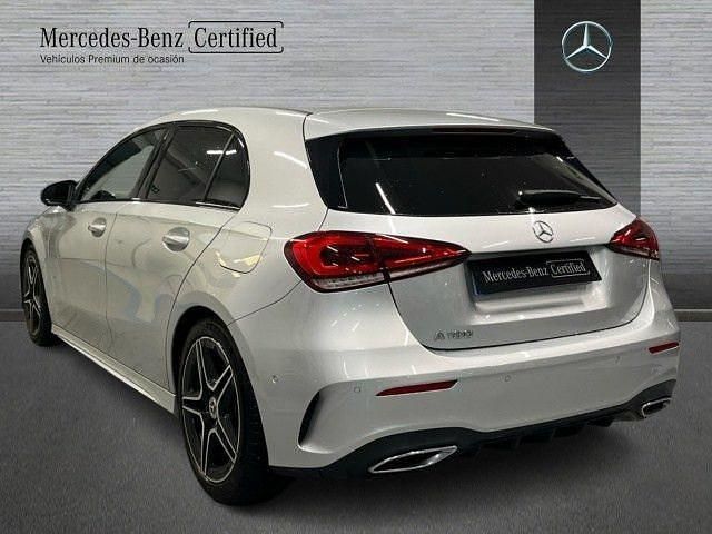 Usado Mercedes A180 136 CV (100 kW) 2020 Plata iridio