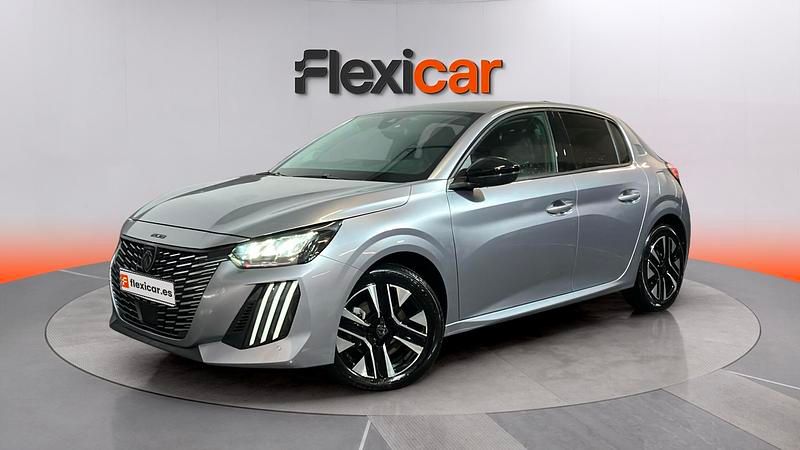Usado Peugeot 208 Allure 110 CV (80 kW) 2025 Gris Utilitario