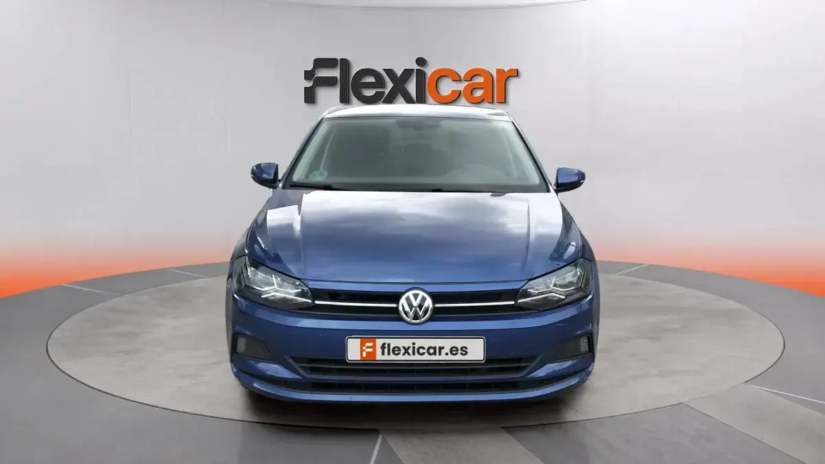 Begagnad VW Polo Advance 95 HK (69 kW) 2020 Blå Halvkombi