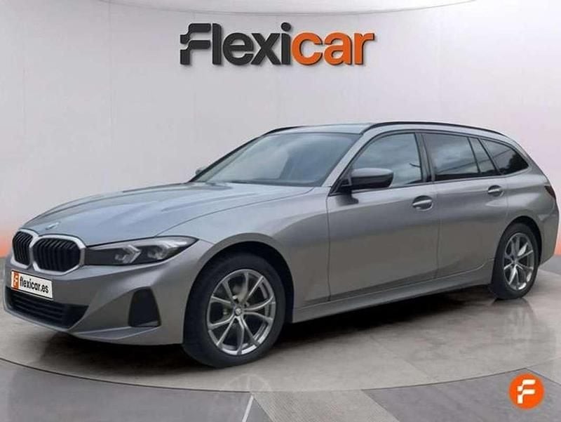 Begagnad BMW 320e 190 HK (139 kW) 2023 Grå Kombi