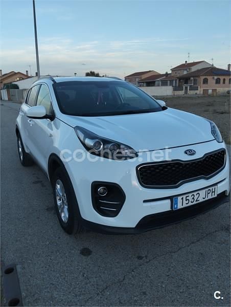 Blanco Usado 2016 Kia Sportage SUV | 12.800 € (Precio justo) - Imagen 1/4