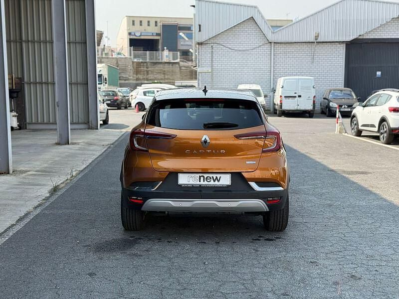 Usado Renault Captur Zen 159 HP (116 kW) 2020 Laranja SUV