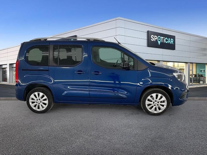 Usado Opel Combo Elegance 131 CV (96 kW) 2022 Blanco Monovolumen