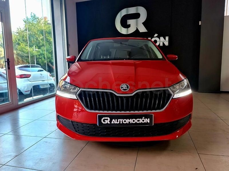 Usado Skoda Fabia Ambition 95 CV (69 kW) 2021 Rojo Berlina
