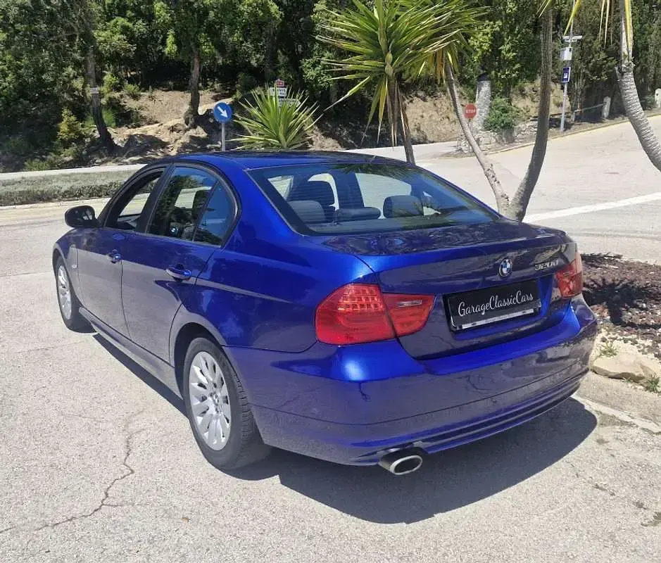 Usado BMW 320 177 CV (130 kW) 2009 Azul Berlina