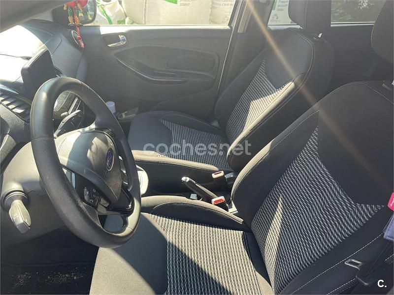 Usado Ford Ka Plus 85 CV (62 kW) 2019 Blanco Utilitario