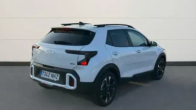 Nuevo Kia Stonic GT-Line 100 CV (73 kW) 2025 Blanco SUV