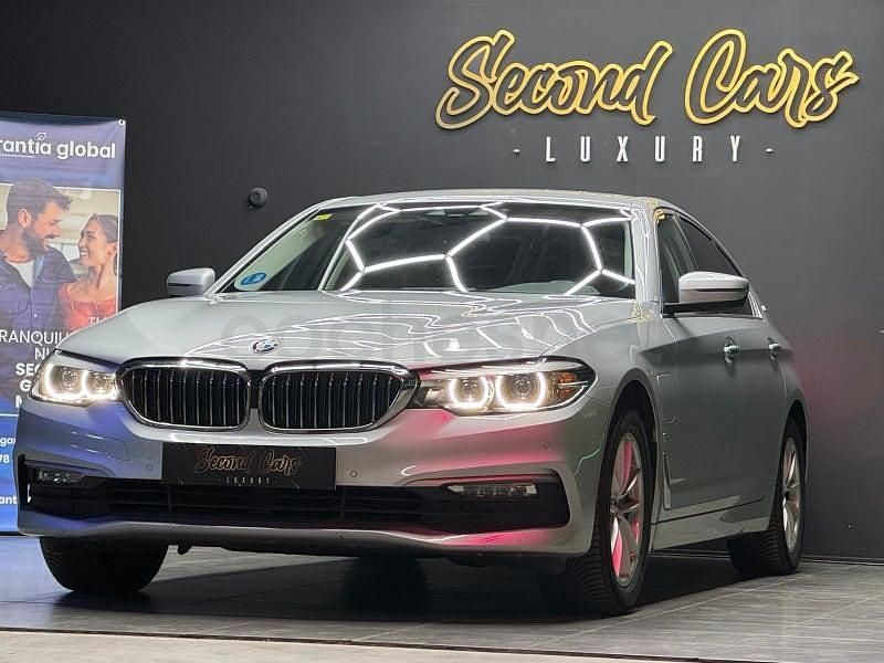 Usado BMW 530e iPerformance 252 CV (185 kW) 2017 Gris / plata Berlina