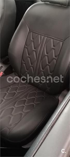 Usado Peugeot 207 CC Sport 110 CV (80 kW) 2009 Negro Descapotable