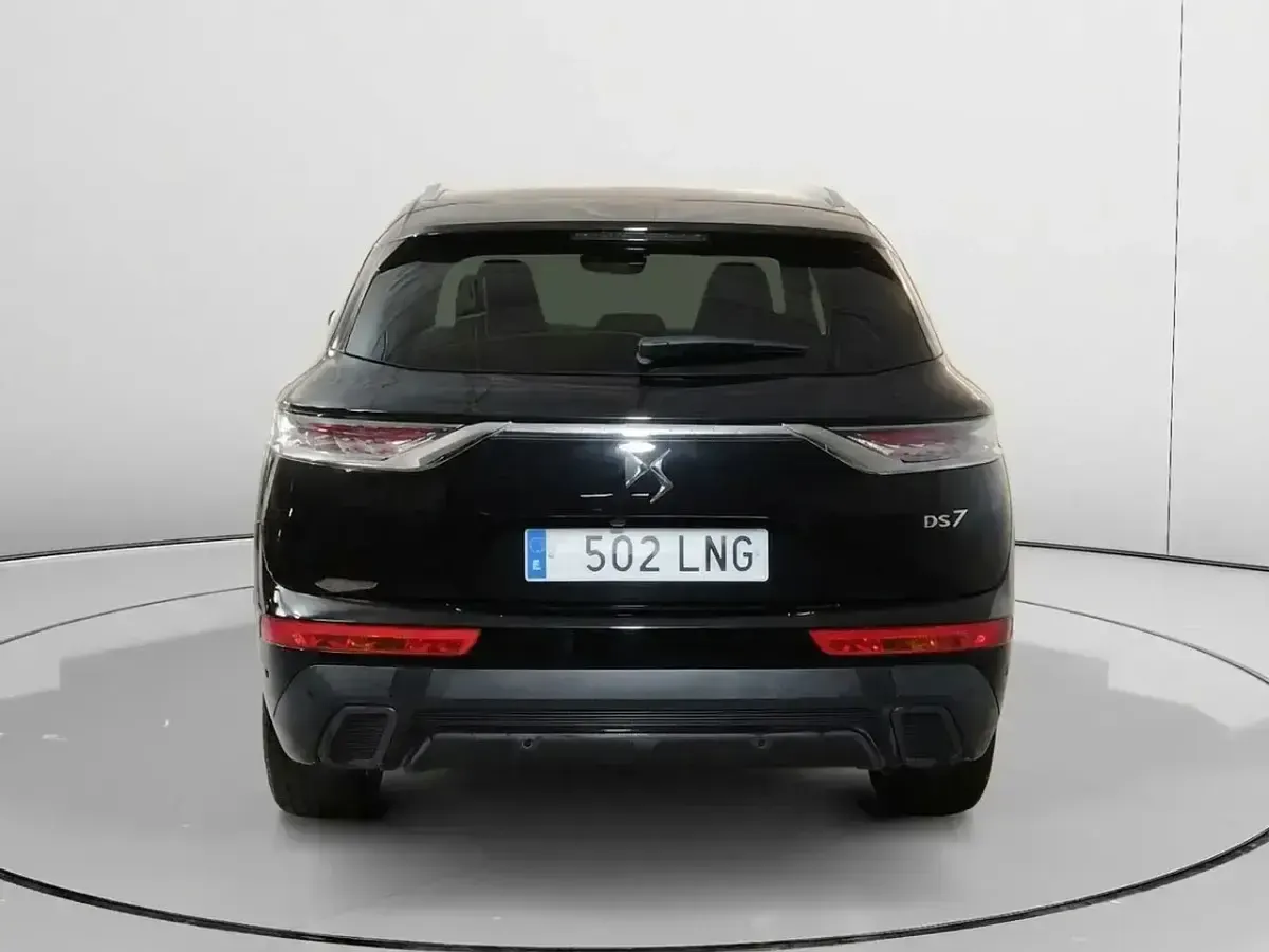Usado DS Automobiles DS3 Crossback Chic 131 CV (96 kW) 2021 Negro SUV