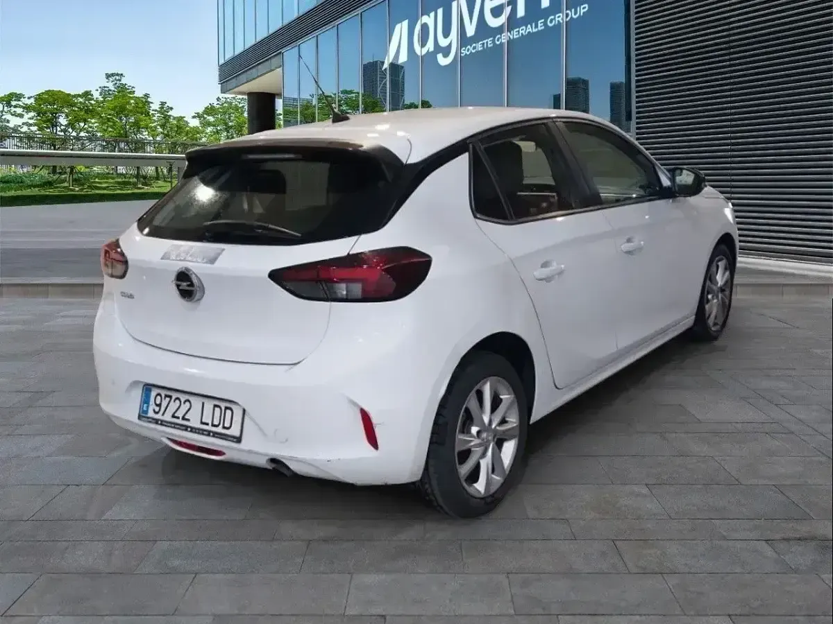 Usado Opel Corsa Edition 101 CV (74 kW) 2019 Blanco Utilitario