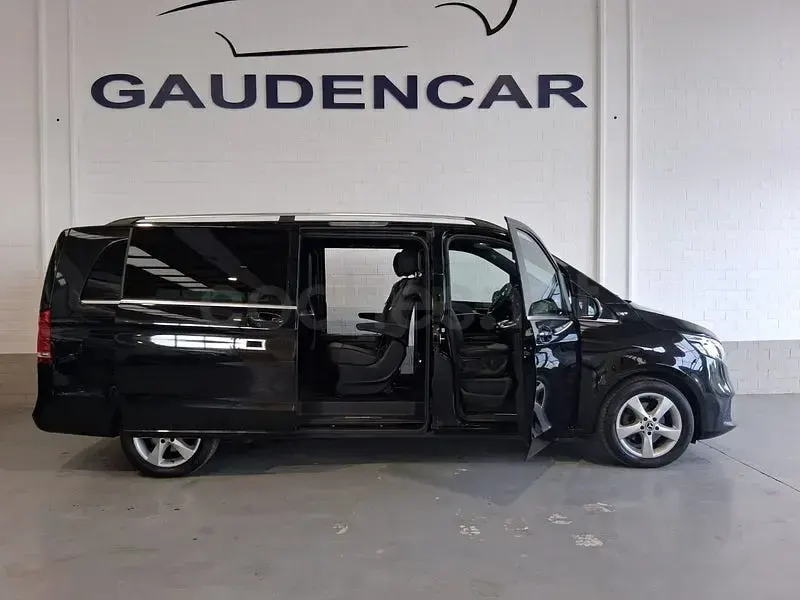 Usado Mercedes V220 Avantgarde 163 CV (119 kW) 2019 Negro Monovolumen