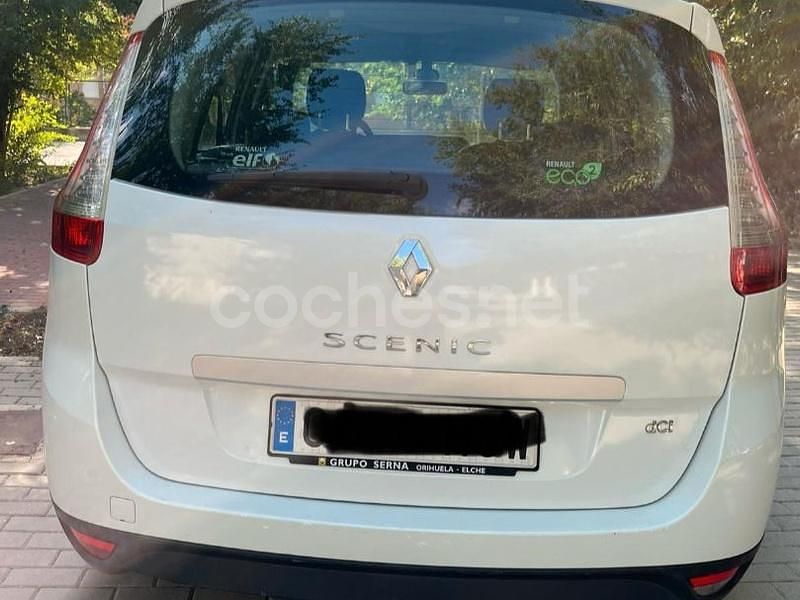 Usado Renault Grand Scénic III Dynamique 110 CV (80 kW) 2011 Blanco Monovolumen
