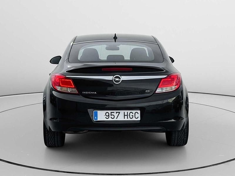 Usado Opel Insignia Eco 160 CV (117 kW) 2011 Negro Berlina