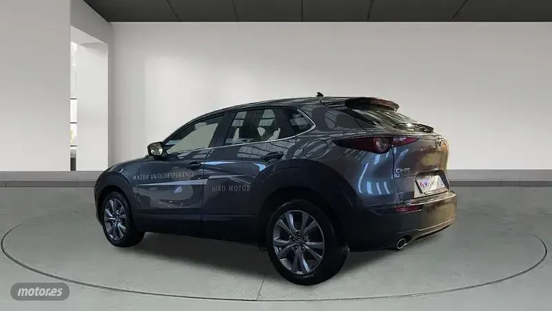 Usado Mazda CX-30 Center-Line 140 CV (102 kW) 2024 Gris SUV
