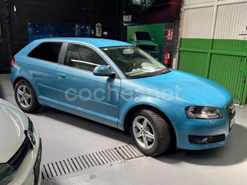 Azul Usado 2009 Audi A3 Attraction Berlina | 5900 € (Super precio) - Imagen 1/4