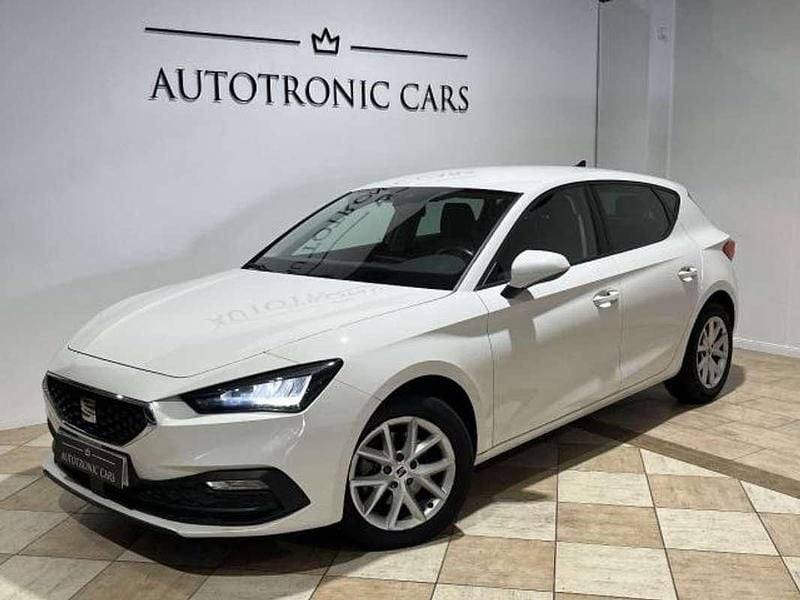Usado Seat Leon Style 116 CV (85 kW) 2021 Blanco Utilitario