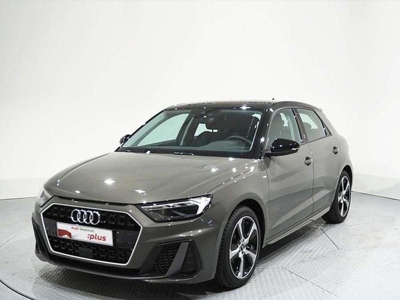 Usado Audi A1 Sportback Black Edition 116 CV (85 kW) 2025 Gris Utilitario