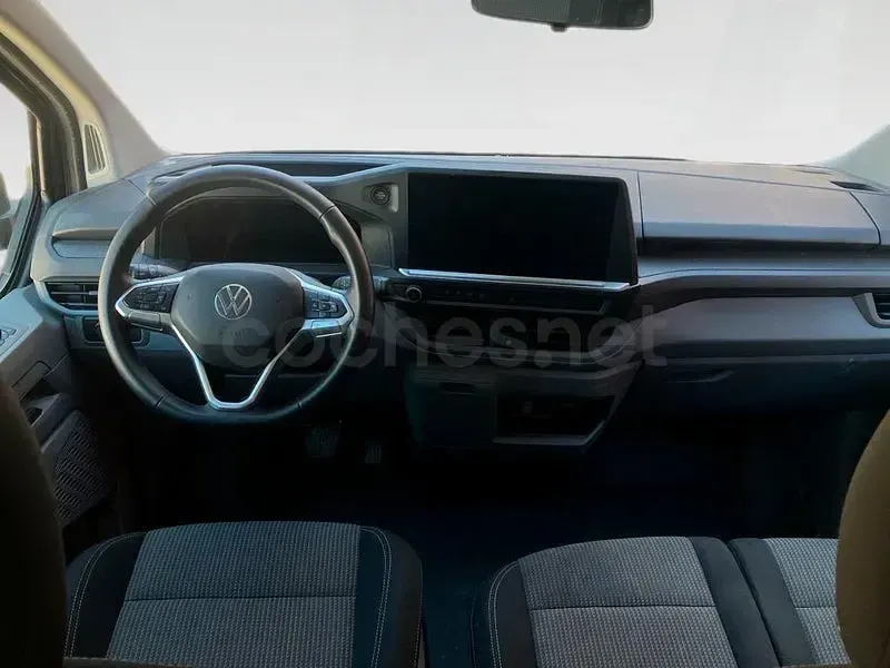 Usado VW Caravelle 150 CV (110 kW) 2025 Gris / plata Van
