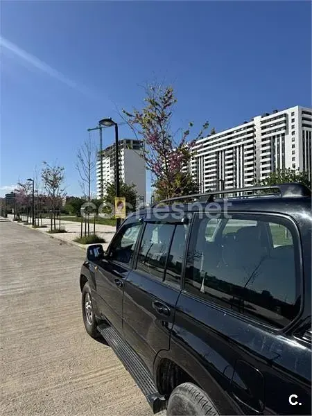 Usado Toyota Land Cruiser 235 CV (172 kW) 2003 Negro SUV