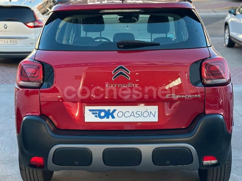 Usado Citroën C3 Aircross Shine 102 CV (75 kW) 2020 Granate SUV