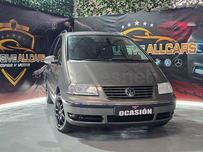Usado VW Sharan Advance 115 CV (84 kW) 2009 Gris / plata Monovolumen