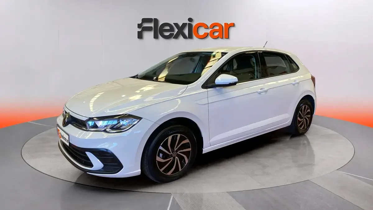 Usado VW Polo Life 95 CV (69 kW) 2023 Blanco Utilitario
