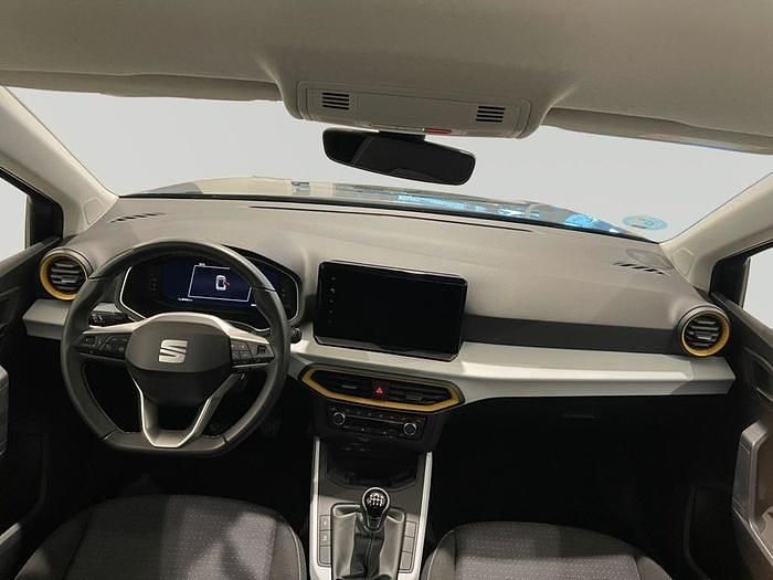 Usado Seat Arona Style 115 CV (84 kW) 2024 Negro SUV