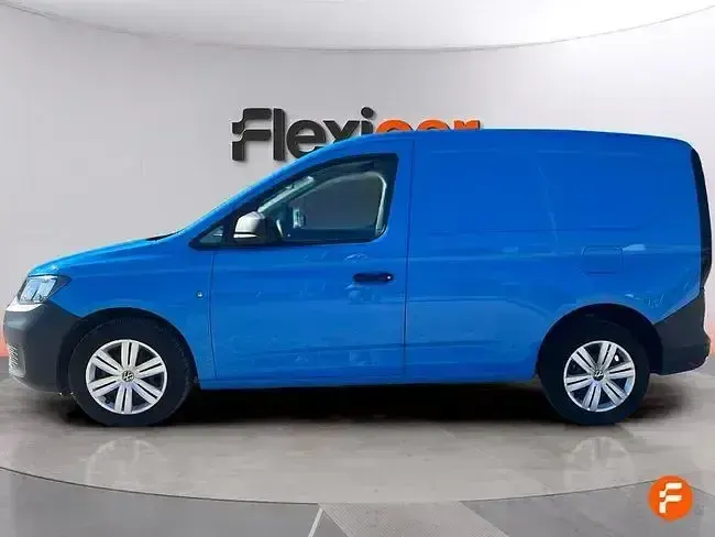 Käytetty VW Caddy 102 HP (75 kW) 2021 Sininen Tila-auto