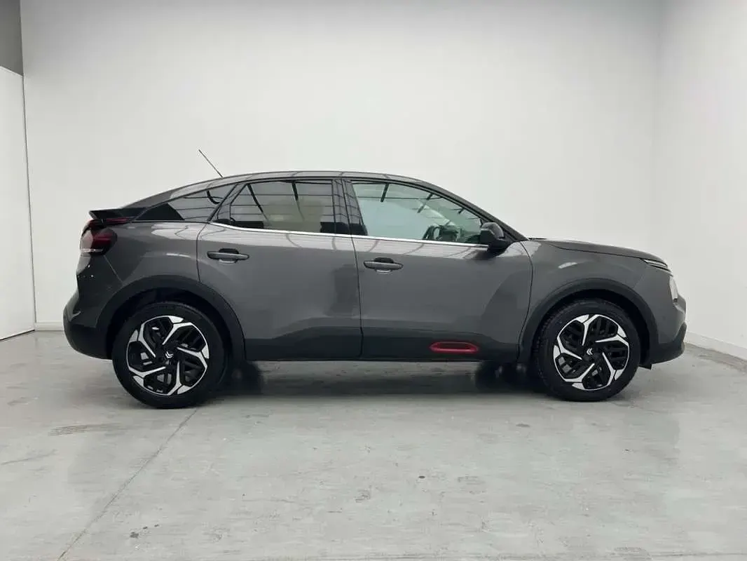 Usado Citroën C4 PureTech 131 CV (96 kW) 2022 Gris SUV